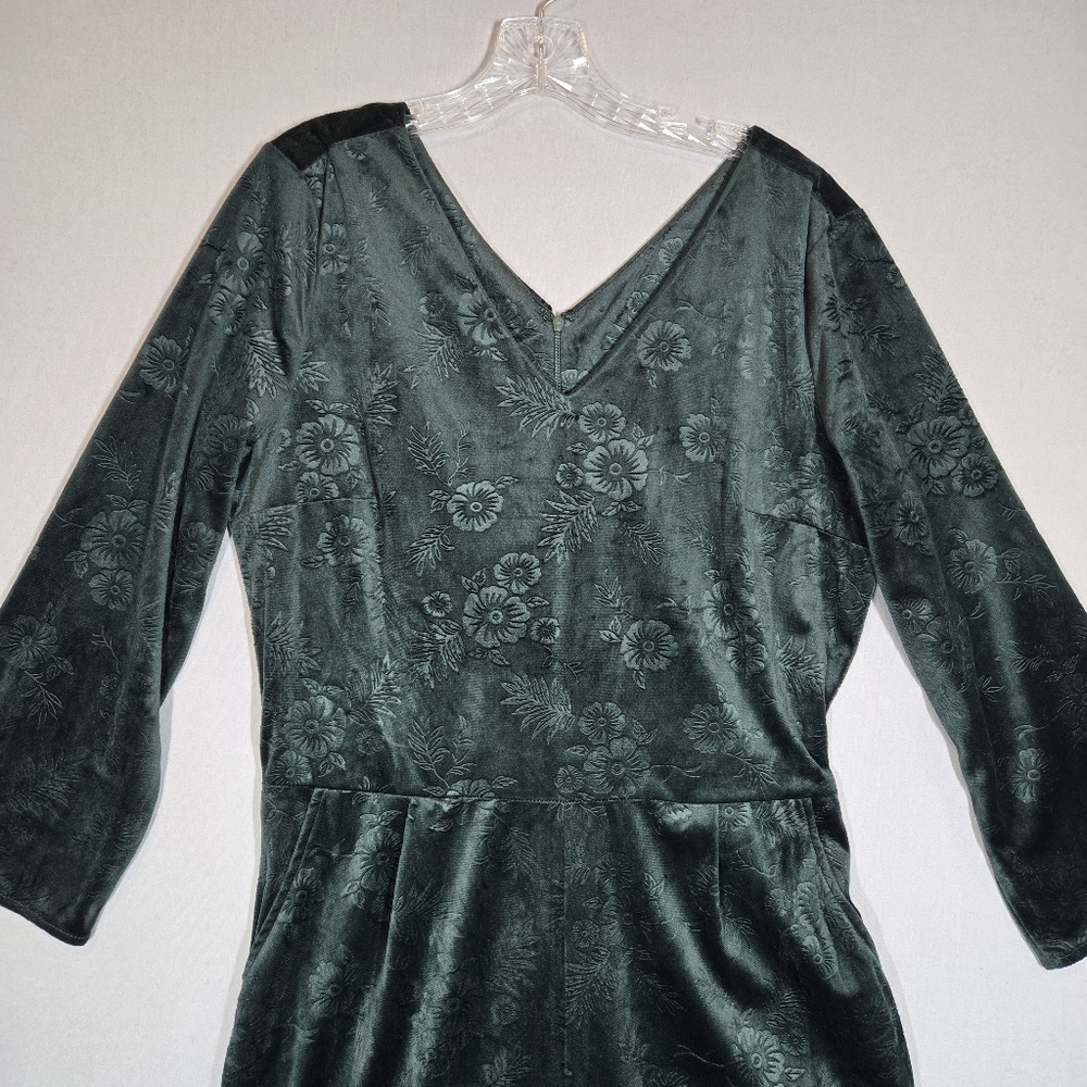 Soft Surroundings Leelah Velvet Jumpsuit Tall Med Floral Embossed Rich Green - Picture 4 of 13